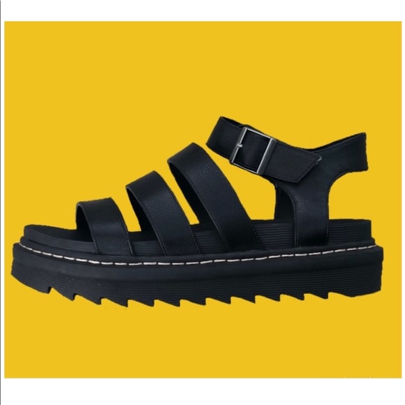 Black Platform Sandals - Picture 5 of 6